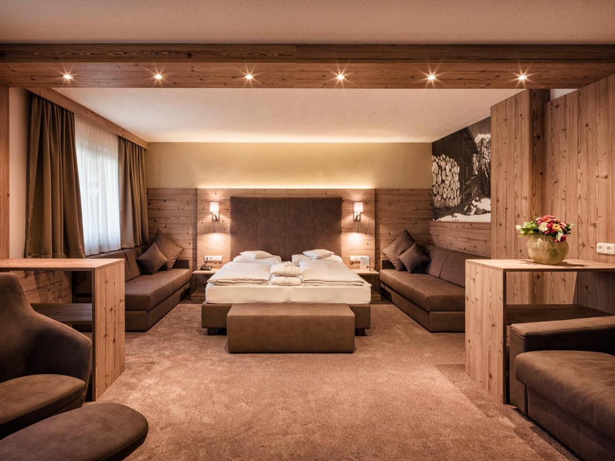 Alpinresort Stubaierhof ****S Fulpmes Bagian luar foto
