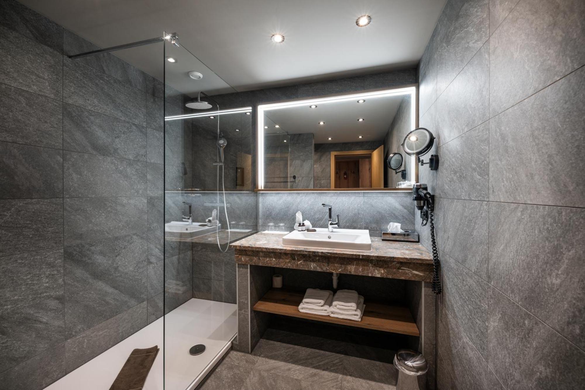 Alpinresort Stubaierhof ****S Fulpmes Bagian luar foto